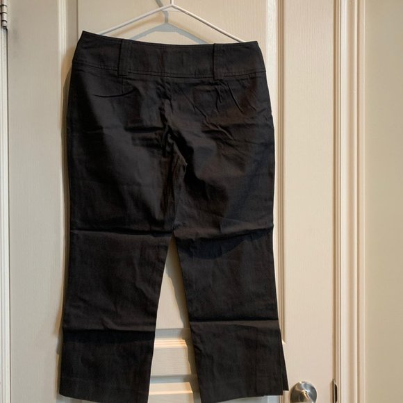 Women Pant - 3/4 - Picture 6 of 6